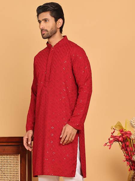 Jompers Men Embroidered Straight Kurta