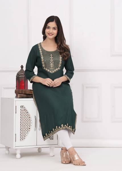 his&her Women Embroidered Straight Kurta