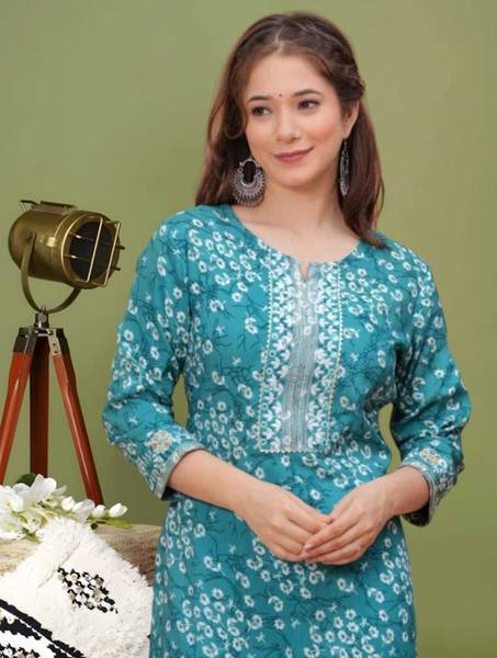 Wawlooks Women Embroidered, Printed Straight Kurta
