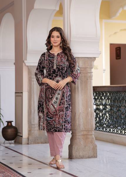 BKApparels Women Chikan Embroidery Straight Kurta