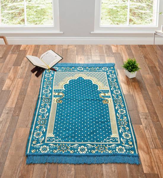 Furnishing Hut Velvet Prayer Mat