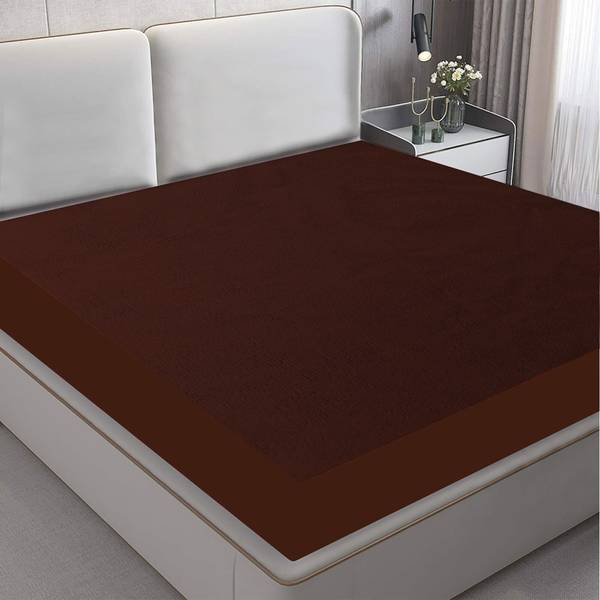 Mattress Protector Fitted King Size Breathable, Stretchable, Waterproof Mattress Cover