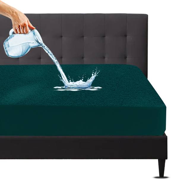 Mattress Protector Fitted Queen Size Waterproof, Stretchable, Breathable Mattress Cover