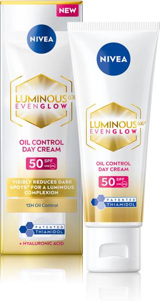 NIVEA Luminous Even Glow Oil Control Day Cream SPF50 40mL