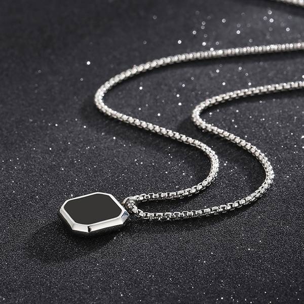 Thrillz For Men Stylish Locket Chain For Men Boys Silver Plated