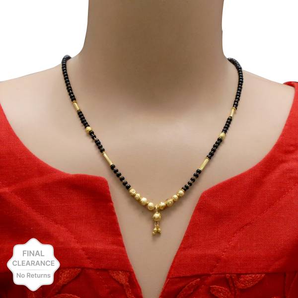 Winnifred Wynona Jewellery Necklace for women and girls Pearl Gold-plated Plated Alloy Chain