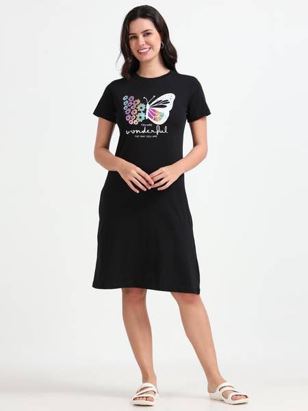 The Spooky Bee Women Nightdress