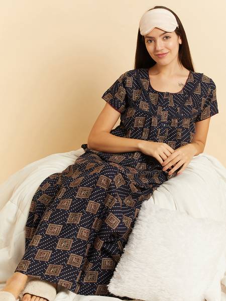 SWEET DREAMS Women Nighty