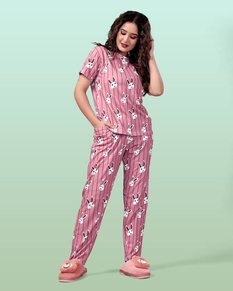 SAKARMAA Women Printed Purple Night Suit Set