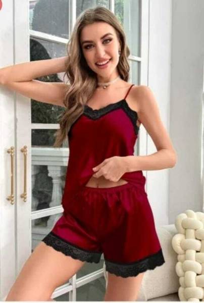 Mixopia Women Solid Maroon Top & Shorts Set