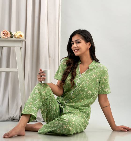 Asami Women Printed Green Shirt & Pyjama set