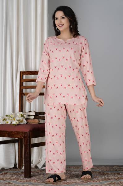 Women Printed Pink Top & Pyjama Set