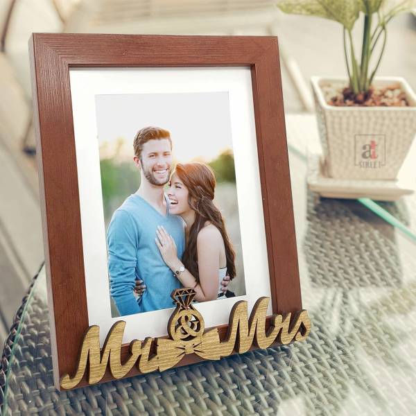 Painting Mantra Wood Table Photo Frame