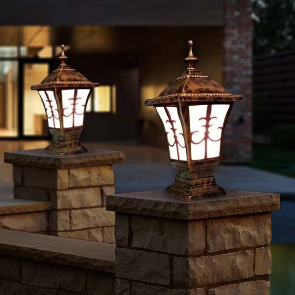 Weldecor New Trisul Gate Light Outdoor Lamp