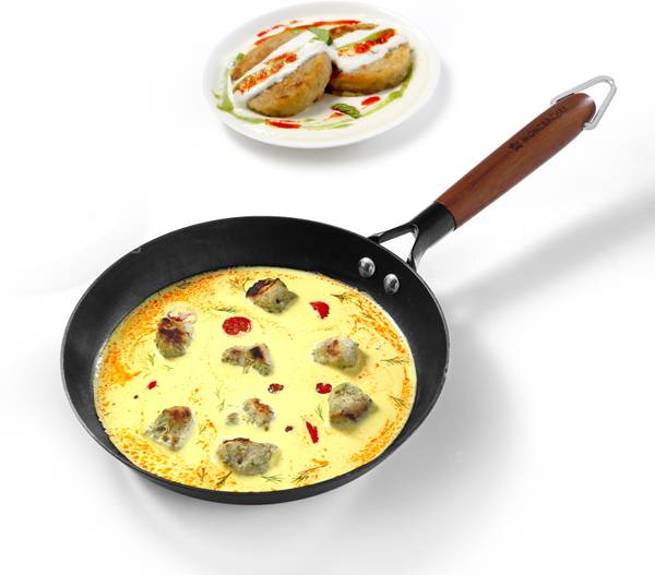 WONDERCHEF Pre-Seasoned Ferro Light Fry Pan 24 cm diameter with Lid 1.4 L capacity