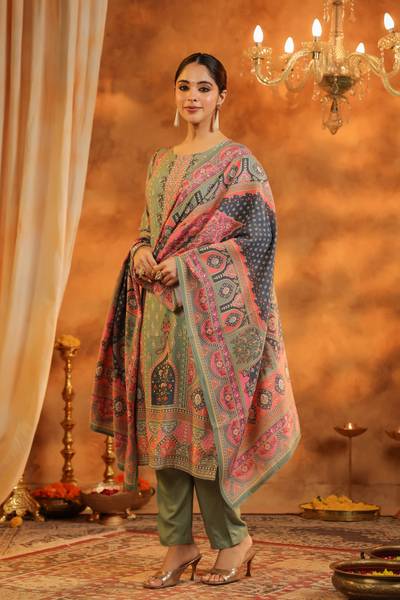 Rain & Rainbow Self Design Kurta, Trouser/Pant & Dupatta Set