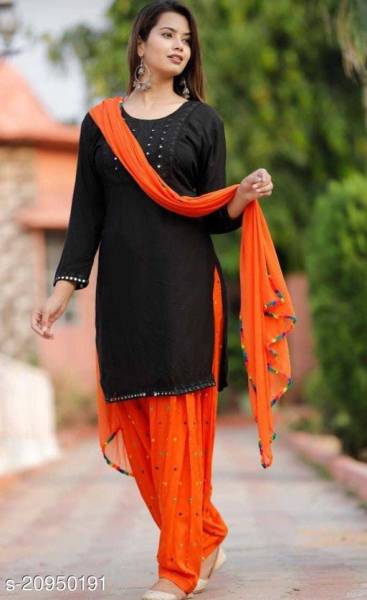 VINOD VADHWANI Embellished Kurta, Patiala & Dupatta Set