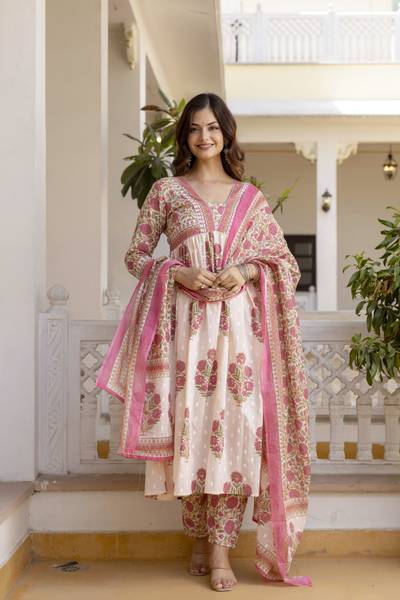 Saabhi Women Kurta Palazzo Dupatta Set
