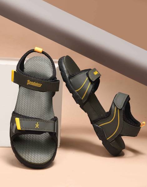Roadster Men Sandals