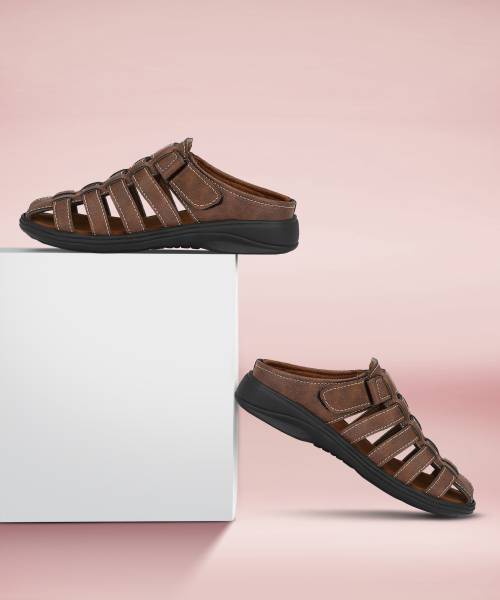 FASHION VICTIM Men Sandals