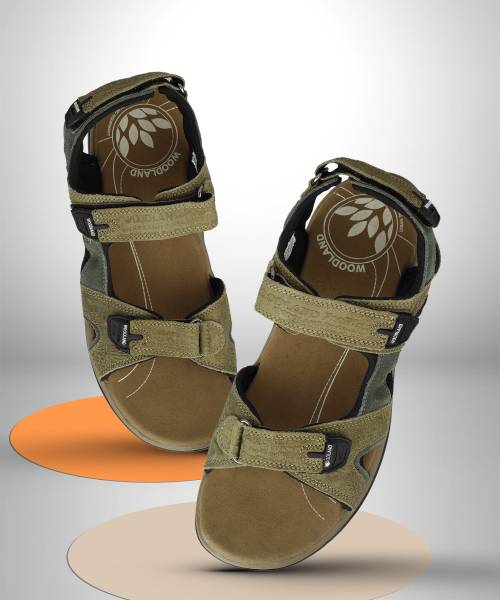 WOODLAND Men Casual