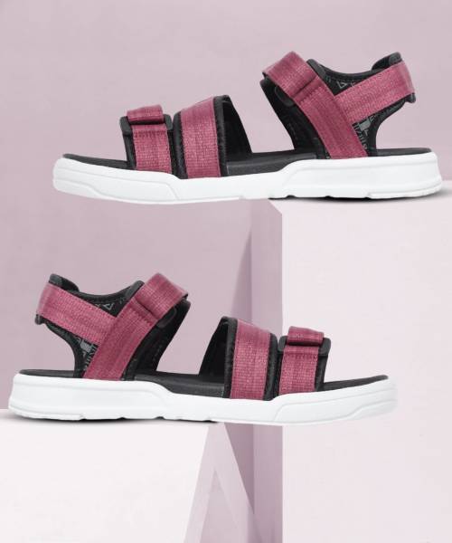Hrx by hot sale hrithik roshan sandals