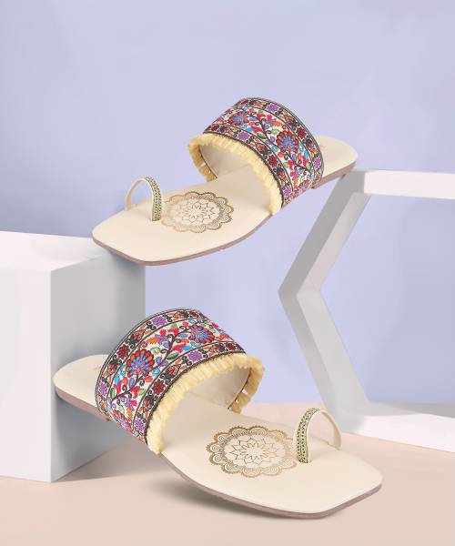 MOCHI Women Flats