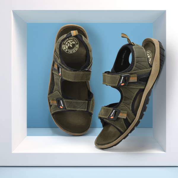 WOODLAND Men Sandals