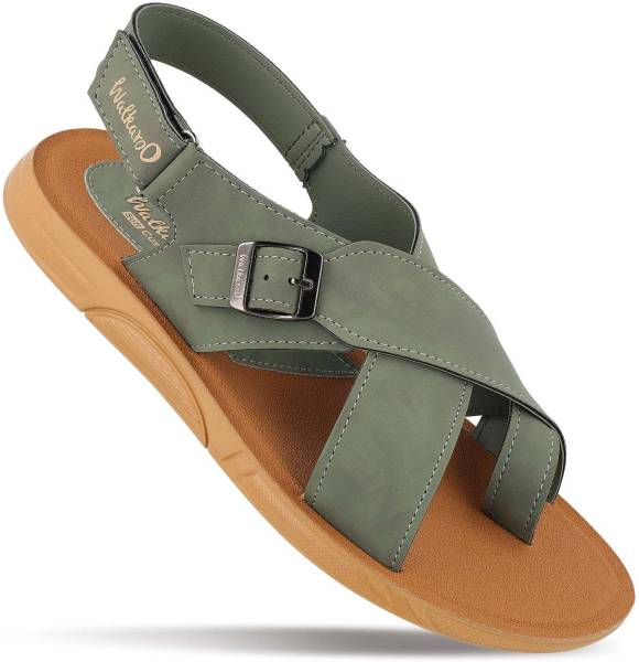 WALKAROO Men Sandals