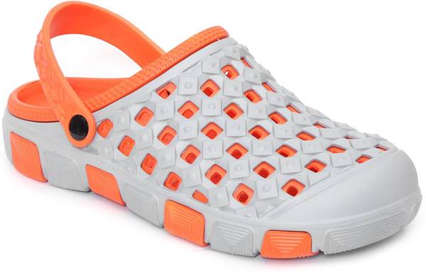 CLYMB Men Clogs