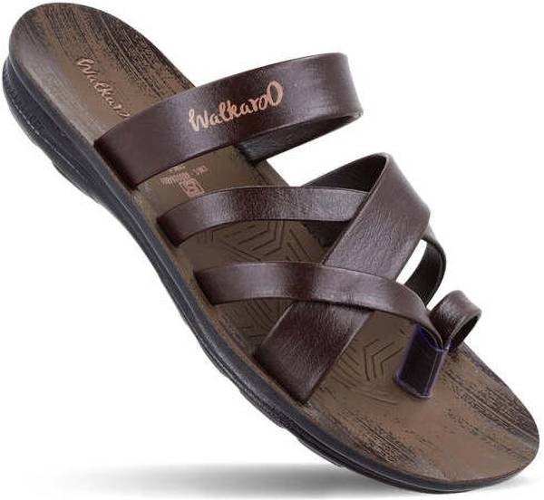 WALKAROO Men Sandals