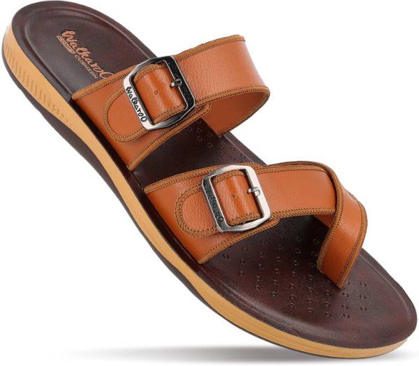 WALKAROO Men Sandals