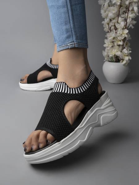SHOETOPIA Women Black Wedges Price History