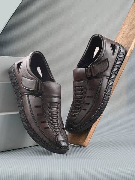 Roadster Men Sandals