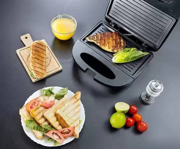 Nafeio by SmartBuy 750 WATT electric sandwich maker Grill, Toast Kenstar (Black) Grill, Open Grill, Toast
