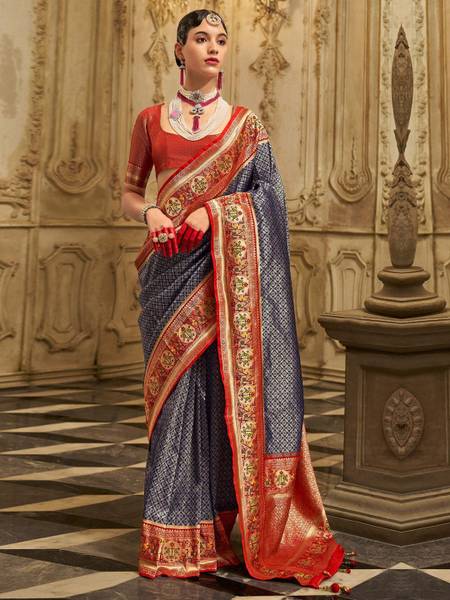 Tasrika Woven Kanjivaram Silk Blend Saree