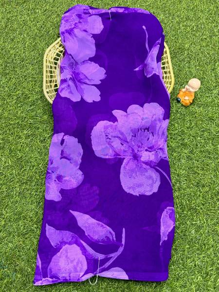 RegalDrapes Floral Print Daily Wear Georgette Saree