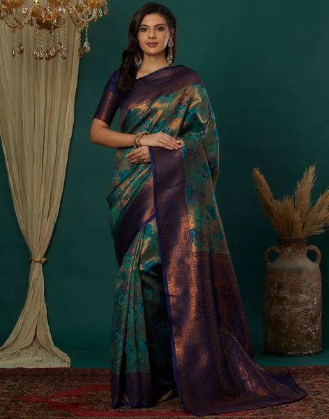 Samah Woven, Embellished Kanjivaram Silk Blend, Jacquard Saree