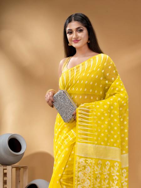 Desh Bidesh Woven, Temple Border, Self Design Bollywood Handloom Cotton Blend, Pure Cotton Saree