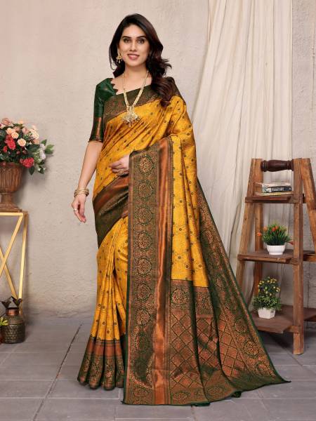 AVANTIKA FASHION Woven Kanjivaram Pure Silk, Art Silk Saree