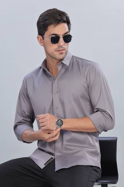 LONDON TRANCE Men Solid Casual Grey Shirt