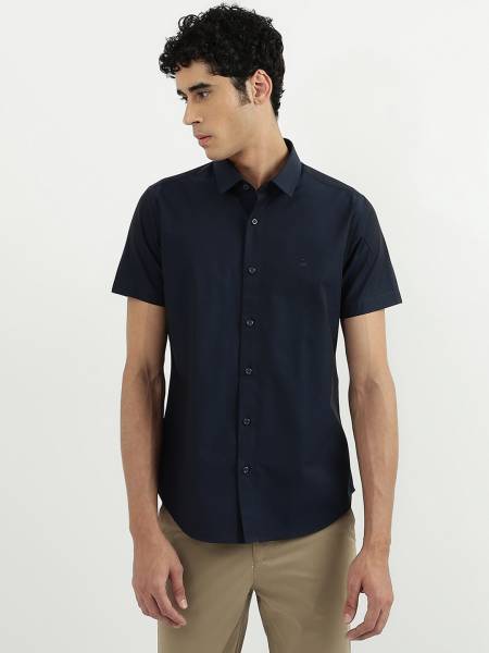 United Colors of Benetton Men Solid Casual Blue Shirt
