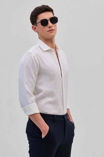 Snitch Men Self Design Casual White Shirt