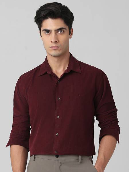 MUFTI Men Solid Formal Purple Shirt