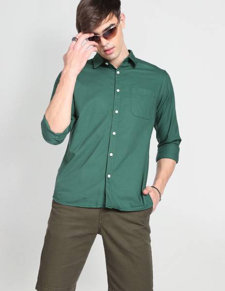 FLYING MACHINE Men Solid Casual Green Shirt