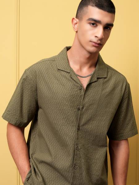 HIGHLANDER Men Self Design Casual Green Shirt