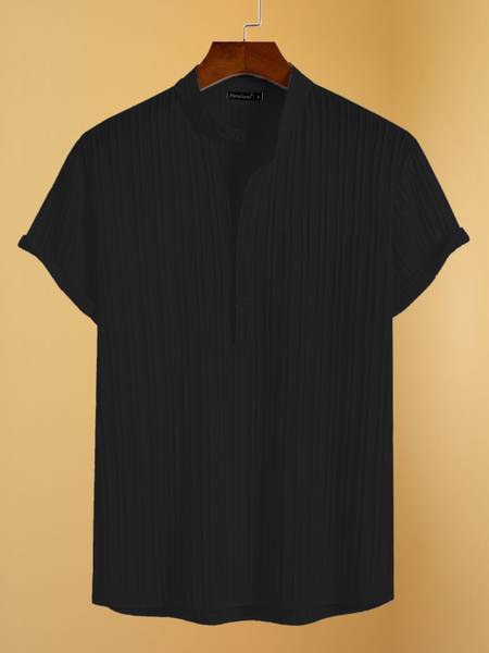 Ogha Men Self Design Casual Black Shirt