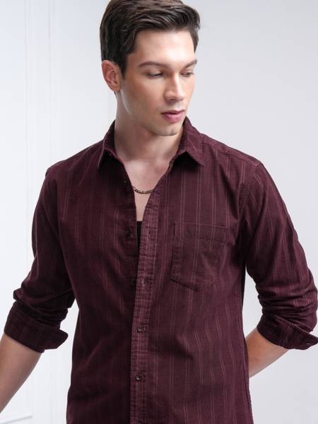 HIGHLANDER Men Striped Casual Maroon Shirt