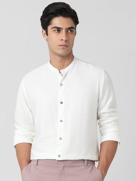 MUFTI Men Solid Casual White Shirt