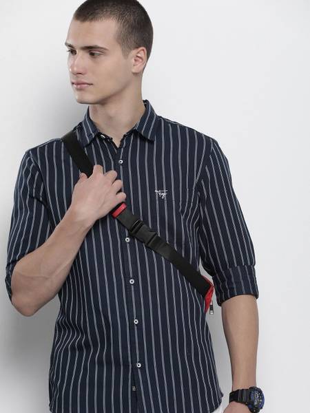 The Indian Garage Co. Men Striped Casual Dark Blue Shirt